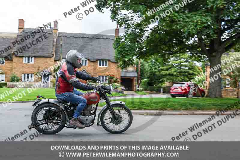 Vintage motorcycle club;eventdigitalimages;no limits trackdays;peter wileman photography;vintage motocycles;vmcc banbury run photographs